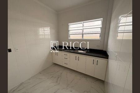 4_photo/94ce024c2d.9b0e853e47463488-ATLAS-e33ea0da-0a51-467f-aab4-54b5817f4d50.jpg de casa à venda com 3 quartos, 110m² em Embaré, Santos