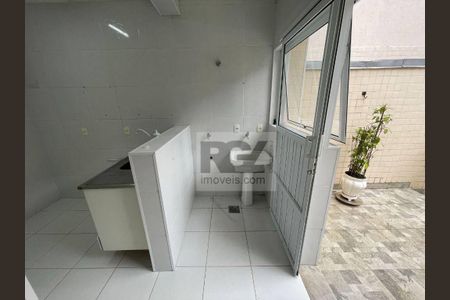 15_photo/94ce024c2f.0435190f6de6ffa1-ATLAS-02ea292b-2a45-4ad6-9caa-7e0f95cd6d03.jpg de casa à venda com 3 quartos, 234m² em Embaré, Santos