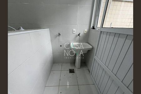 11_photo/94ce024c2f.097c900059257702-ATLAS-a9b87b3a-5013-486f-848a-876d65774a4b.jpg de casa para alugar com 3 quartos, 236m² em Embaré, Santos