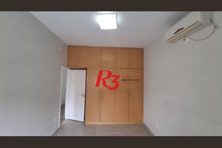 7_photo/94ce024c2f.4b6ad6bc5db879b2-ATLAS-e8c81351-97d5-483b-b5ab-8eea013e5f8e.jpg de casa à venda com 3 quartos, 170m² em Embaré, Santos