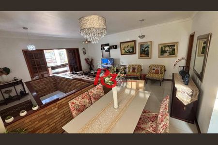 11_photo/94ce024c47.4f48e483d4bcdc3b-ATLAS-df2ce811-3936-4f86-a603-ea70bf30ebd5.jpg de casa à venda com 3 quartos, 157m² em Embaré, Santos