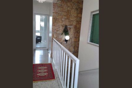 11_photo/94ce024c51.7f057c72c49660dd-ATLAS-b1c9dfe8-8931-4e43-a1f4-d65a8a1b6623.jpg de casa à venda com 3 quartos, 250m² em Embaré, Santos