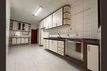 3_photo/94ce024c8f.b37fb779aadef412-ATLAS-30d279d9-f7f2-40d5-b80c-cd74b3ec85c2.jpg de apartamento à venda com 3 quartos, 118m² em Embaré, Santos