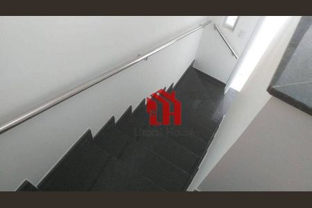 23_photo/94ce024c9b.3758765bc7f441d2-ATLAS-3236cba5-48dd-4907-b316-e588cfeee24a.jpg de casa à venda com 3 quartos, 135m² em Embaré, Santos