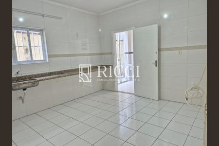 6_photo/94ce024ca3.3949eb60e8e65e7a-ATLAS-dd66aa7e-d6e1-4093-832f-334f0958e585.jpg de casa à venda com 3 quartos, 120m² em Embaré, Santos