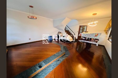 2_photo/94ce024caf.daef4070947673a7-ATLAS-e5e23316-ff9b-48d8-859e-598b11d24d7b.jpg de casa à venda com 4 quartos, 350m² em Embaré, Santos