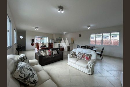 8_photo/94ce024cb1.badfd497b63a3b5d-ATLAS-a060a0e9-7f8e-4079-97d4-39aeade06822.jpg de casa à venda com 5 quartos, 334m² em Embaré, Santos