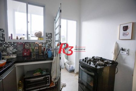 9_photo/94ce024cb7.ddd93b8d3a708c49-ATLAS-3a17994e-5031-4e0a-b2a0-8732938f523b.jpg de casa à venda com 2 quartos, 89m² em Embaré, Santos