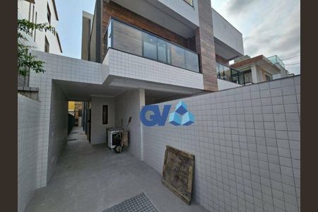 5_photo/94ce024ceb.db781e2b2ae5aaae-ATLAS-67b15721-e8bf-4be2-a082-521bb0d4c6ba.jpg de casa à venda com 3 quartos, 180m² em Embaré, Santos