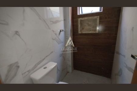 14_photo/94ce024ceb.df957ad86009afc8-ATLAS-2c108bfe-de97-48f4-9772-1d4988ef5b3a.jpg de casa à venda com 3 quartos, 160m² em Embaré, Santos