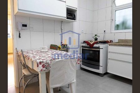 5_photo/94ce024d47.3e1b4b7d4b39a1bc-ATLAS-4db539c1-e77b-49f3-8fc0-0dd6076e594d.jpg de casa à venda com 3 quartos, 126m² em Embaré, Santos