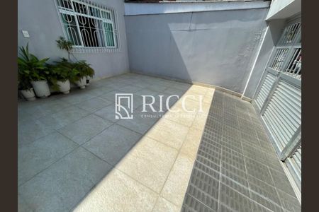 30_photo/94ce024d47.3e1b4b7d4b39a1bc-ATLAS-ae2bd8ce-d96e-45b7-8872-21dd5bf1a997.jpg de casa à venda com 3 quartos, 150m² em Embaré, Santos