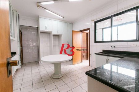 37_photo/94ce024da1.1425b6d75243783d-ATLAS-6acf1fe5-c2d1-4857-94d4-e722384bb983.jpg de apartamento à venda com 3 quartos, 157m² em Embaré, Santos