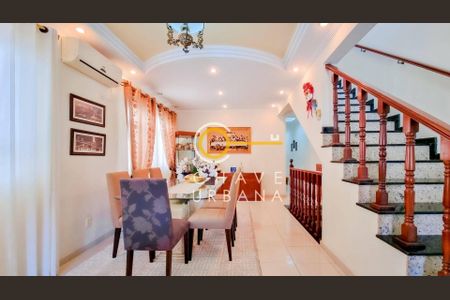 2_photo/94ce024dad.df50bd611573c97a-ATLAS-c2be0e2d-b5b4-494d-bfd9-c2a88c2a2e81.jpg de casa à venda com 5 quartos, 275m² em Embaré, Santos