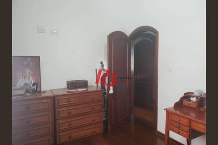 43_photo/94ce024daf.8ca146e4695ff152-ATLAS-8d2fb8c9-581a-40fb-9c8b-c721d3910bf3.jpg de casa à venda com 4 quartos, 352m² em Embaré, Santos