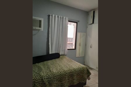 5_photo/94ce024db1.0176ad22bcbf6d3f-ATLAS-29fb2ff4-25cb-49c5-bcde-36919975c8ed.jpg de casa à venda com 3 quartos, 190m² em Embaré, Santos