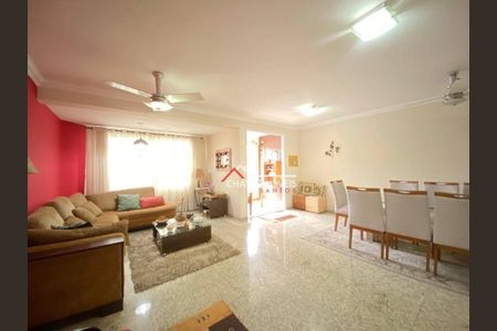 2_photo/94ce024df5.c4440d860aaebd9d-ATLAS-35b12e7e-6b93-46cc-9b49-c9fa9d0f32f9.jpg de casa à venda com 4 quartos, 270m² em Embaré, Santos