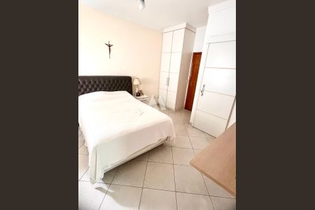 10_photo/94ce024dfd.b63fb19834d8465e-ATLAS-e4b3a33b-b0a2-4adb-81e3-f2d7e3cc9c34.jpg de casa à venda com 4 quartos, 165m² em Embaré, Santos