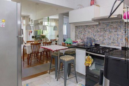 24_photo/94ce024e0d.485db3a2faf4eb42-ATLAS-0bac34a0-ddf6-4831-a7dd-0842b8355227.jpg de apartamento à venda com 3 quartos, 110m² em Embaré, Santos