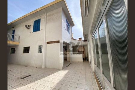 5_photo/94ce024e1f.131c711fc740dfc3-ATLAS-0f94b53f-3b5b-4f29-96d1-2c1b4fc88438.jpg de casa à venda com 3 quartos, 210m² em Embaré, Santos