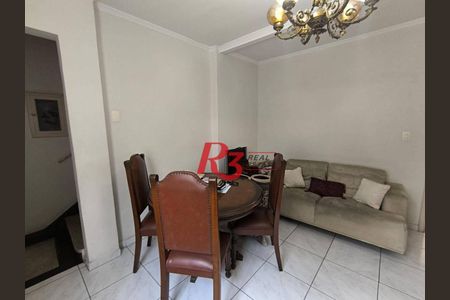 5_photo/94ce024e1f.131c711fc740dfc3-ATLAS-bde247e0-db10-4fdd-ac4b-3cb5e36f9628.jpg de casa à venda com 3 quartos, 210m² em Embaré, Santos