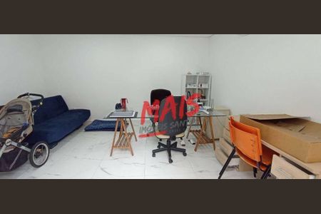 12_photo/94ce024e21.d1325d9d06f328eb-ATLAS-7e74294a-3a8f-4b85-8e84-7ffc3a2b5cb6.jpg de casa à venda com 3 quartos, 200m² em Embaré, Santos