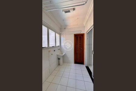 27_photo/94ce024e23.b23f7cf549704001-ATLAS-4372ed5b-5478-4e20-aa2b-48ab94d33d29.jpg de apartamento à venda com 3 quartos, 115m² em Embaré, Santos