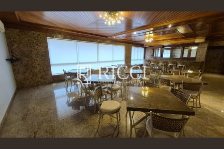 49_photo/94ce024e39.19b0dd42b6b3b25c-ATLAS-c31a8fcf-bf50-47c1-aaa2-71d774f6551c.jpg de apartamento à venda com 3 quartos, 242m² em Embaré, Santos