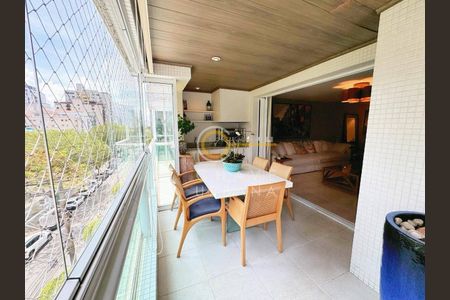 3_photo/94ce024e4d.b4814c9f004272f0-ATLAS-1a17adc1-8d72-46c7-8f1c-27185fa29d2f.jpg de apartamento à venda com 3 quartos, 222m² em Embaré, Santos