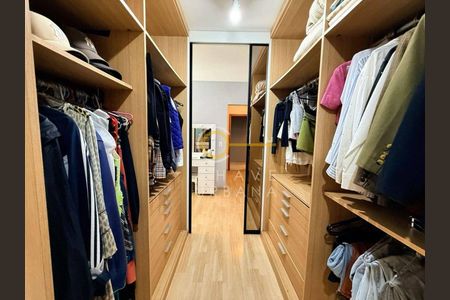 10_photo/94ce024e4d.b4814c9f004272f0-ATLAS-51dc6d6c-2146-48c1-9b16-801e6b759d3f.jpg de apartamento à venda com 3 quartos, 222m² em Embaré, Santos