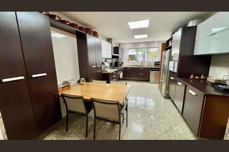 10_photo/94ce024e4d.b4814c9f004272f0-ATLAS-74d509c1-effa-41d7-ac1c-a4bcbb2dd461.jpg de apartamento à venda com 3 quartos, 222m² em Embaré, Santos