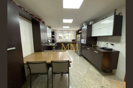 10_photo/94ce024e4d.b4814c9f004272f0-ATLAS-e7bf9fd4-60c3-4869-a26b-dba9efaa766e.jpg de apartamento à venda com 3 quartos, 222m² em Embaré, Santos