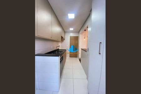 46_photo/94ce024e6d.e7a439d93cdbf27c-ATLAS-fc9e0765-cfb7-4275-bfea-a141411e4eea.jpg de apartamento à venda com 1 quarto, 52m² em Aparecida, Santos