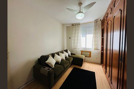 28_photo/94ce024e71.afac783de48f65ce-ATLAS-4eaf2000-a0f4-4201-b53f-9c5b80a80b5b.jpg de apartamento à venda com 3 quartos, 196m² em Embaré, Santos