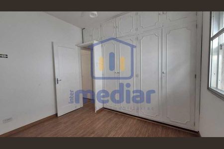 2_photo/94ce024e85.cbac4b0532efd0a4-ATLAS-0fb43c70-45f1-4bd2-b5f0-2bcbabb6655e.jpg de apartamento à venda com 2 quartos, 65m² em Embaré, Santos