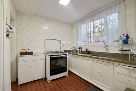 18_photo/94ce024f39.5cacb5cd1a05b02e-ATLAS-51ccc9dc-2b47-4b1e-bb5b-db2ceb895725.jpg de casa à venda com 3 quartos, 144m² em Aparecida, Santos