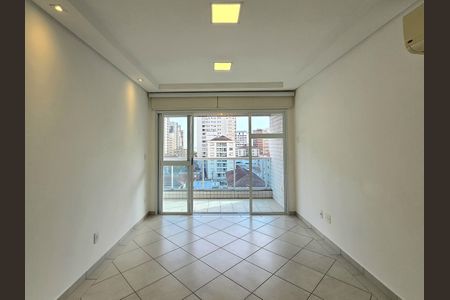 3_photo/94ce024f69.23351eba74f1df34-ATLAS-0f4f49c6-1f89-4f84-8e6d-eb3988093d2d.jpg de apartamento à venda com 3 quartos, 114m² em Embaré, Santos