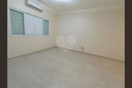 4_photo/94ce024f95.59b9fa3339c8dcb8-ATLAS-b6abbd23-46e0-4cd1-9411-83532d952995.jpg de casa à venda com 4 quartos, 280m² em Aparecida, Santos