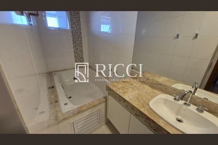 3_photo/94ce024fd7.4f818e69fe44fe83-ATLAS-0ac42d50-47fc-44a2-b3f4-e75ba6e26244.jpg de apartamento à venda com 4 quartos, 240m² em Embaré, Santos