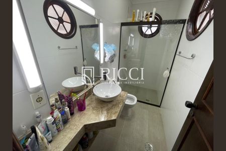 4_photo/94ce024ff5.732b7fd8aaa5f07d-ATLAS-118e9b7b-b9e3-4ad5-935e-eb60022c2ac6.jpg de casa à venda com 5 quartos, 260m² em Aparecida, Santos