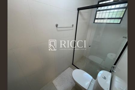 10_photo/94ce024ff5.732b7fd8aaa5f07d-ATLAS-4946565e-058a-4a72-bd65-ee40be6cbfa5.jpg de casa à venda com 5 quartos, 260m² em Aparecida, Santos