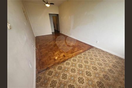 6_photo/94ce025113.0e5883cd31689f99-ATLAS-5e73c5e6-e50e-44dd-bcae-4e9099a1c918.jpg de apartamento à venda com 1 quarto, 57m² em Embaré, Santos