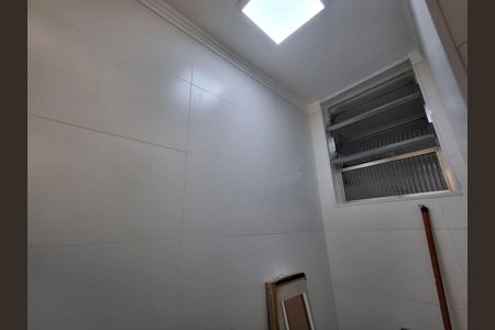 11_photo/94ce025113.0f81dd1a9a4f6ffb-ATLAS-e3c4d8ea-c58d-4755-b617-d29fe1a9824f.jpg de apartamento à venda com 2 quartos, 43m² em Embaré, Santos