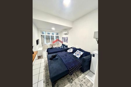 2_photo/94ce02515d.445c0bca81181d7a-ATLAS-cc81e26e-83d8-4c12-b9e6-c0a62202ea70.jpg de apartamento à venda com 1 quarto, 30m² em Embaré, Santos