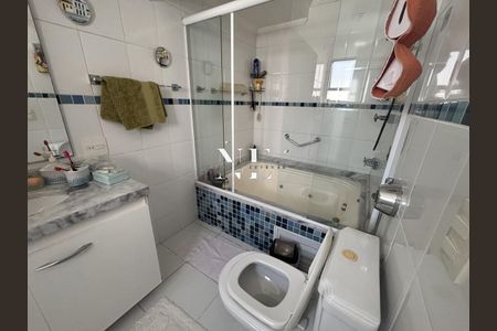 1_photo/94ce02516d.9fde2b1beaf38236-ATLAS-0257a3d4-06d2-47b3-af92-cc2462a00e3a.jpg de apartamento à venda com 3 quartos, 198m² em Embaré, Santos