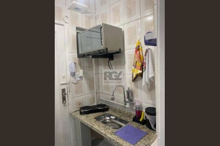 7_photo/94ce025181.08dfd248b5464f61-ATLAS-9df7b6a3-1889-4af7-881d-b75f587db71a.jpg de kitnet/studio à venda com 1 quarto, 32m² em Embaré, Santos