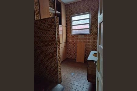 19_photo/94ce025189.ec45c5915be217bb-ATLAS-83473caa-e184-4468-901b-476169e76486.jpg de casa para alugar com 1 quarto, 550m² em Embaré, Santos