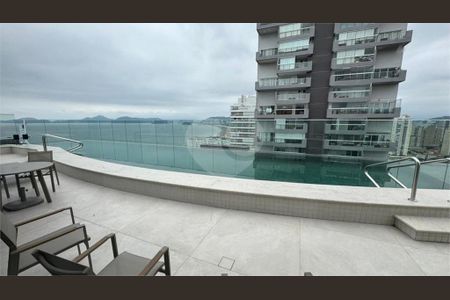 20_photo/94ce02519d.edf2212802869f81-ATLAS-e9df638d-b1ef-4f9e-84c1-7c8368ba7bdf.jpg de casa à venda com 2 quartos, 87m² em Embaré, Santos