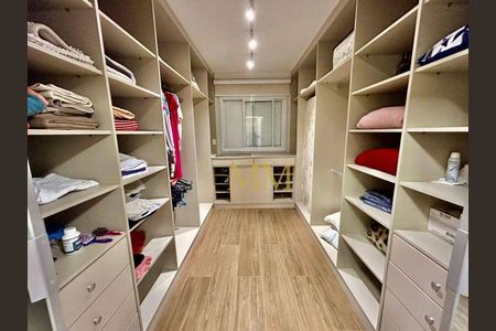 6_photo/94ce0251b7.5b61962e15978c60-ATLAS-5bf2a2ff-1e00-4789-a58e-1dcb51e8cf5d.jpg de apartamento à venda com 3 quartos, 120m² em Embaré, Santos