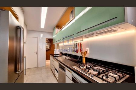 21_photo/94ce0251b9.1c5ee5b12bdcf8f7-ATLAS-9eda012d-4235-47dc-bcb5-ae0ed1d0144c.jpg de apartamento à venda com 2 quartos, 183m² em Embaré, Santos